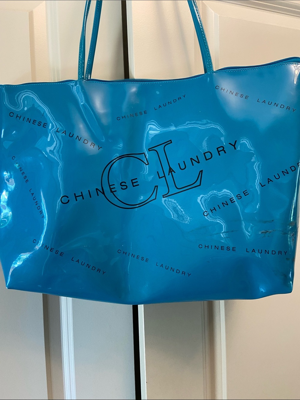 Chinese Laundry Glossy Teal Patent Tote - Picture 2 of 5